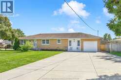 410 MCNAUGHTON AVENUE East | Chatham Ontario | Slide Image Five