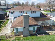 16 ARTHUR DRIVE | Chatham Ontario | Slide Image Four