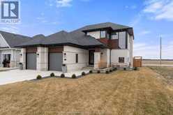 54 Dundee DRIVE West | Chatham Ontario | Slide Image Forty-three