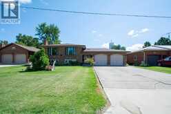 272 Anne STREET | West Elgin Ontario | Slide Image Four