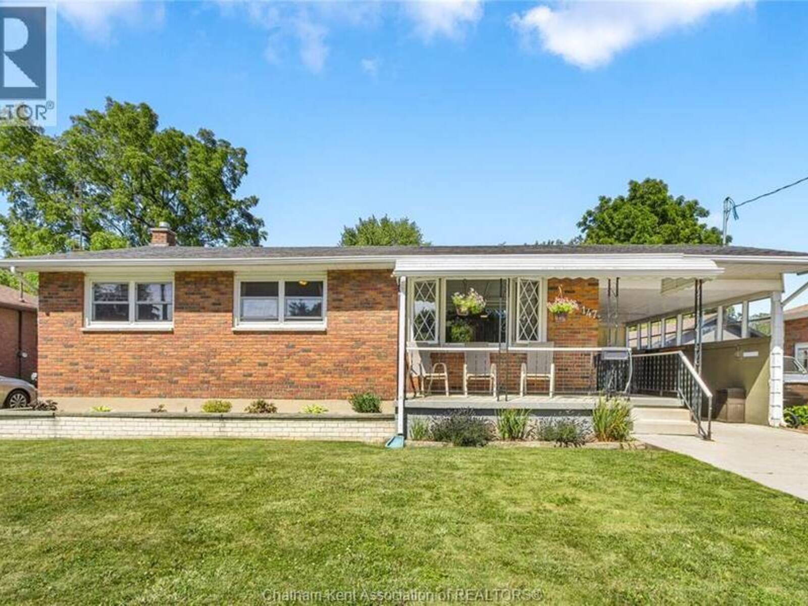 147 COVERDALE STREET, Chatham, Ontario N7L 2V1