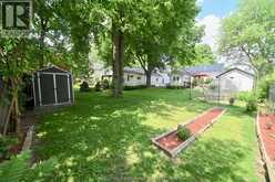 49 Erie STREET South | Chatham-Kent Ontario | Slide Image Thirty-six