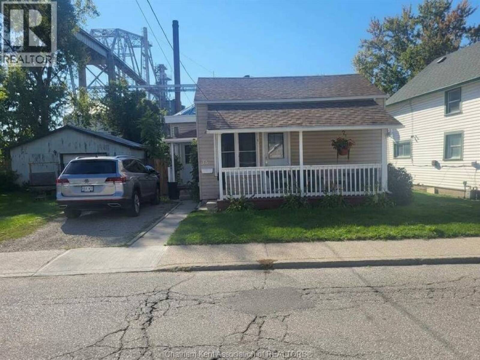 36 DEGGE STREET, Chatham, Ontario N7M 4X2