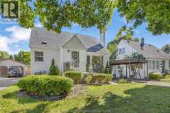 32 KERR AVENUE | Chatham Ontario | Slide Image Five