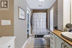 931 Charing Cross ROAD | Chatham Ontario | Slide Image Fourteen