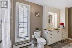 931 Charing Cross ROAD | Chatham Ontario | Slide Image Fifteen