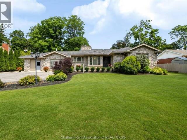 931 Charing Cross ROAD Chatham Ontario, N7M 5H7 - 3 Bedrooms Home For Sale