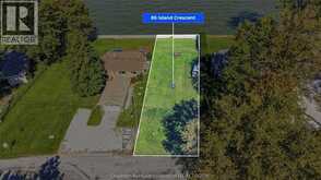 85 ISLAND CRESCENT | Tilbury Ontario | Slide Image Four