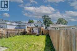32 Degge STREET | Chatham Ontario | Slide Image Thirteen