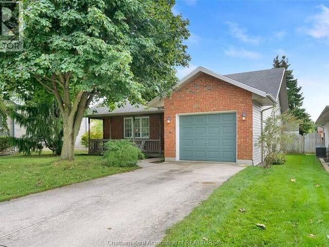 6 James STREET Chatham-Kent Ontario, N0P 1A0 - 2 Bedrooms Home For Sale