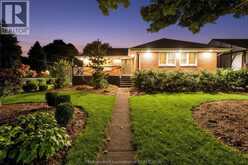81 Devon ROAD | Chatham Ontario | Slide Image One