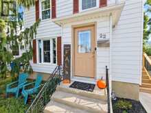22 Dovercourt STREET | Chatham Ontario | Slide Image Two