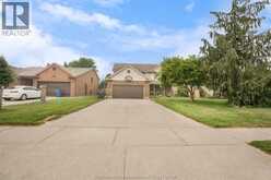 30 ORANGEWOOD BOULEVARD | Chatham Ontario | Slide Image Two