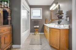 30 ORANGEWOOD BOULEVARD | Chatham Ontario | Slide Image Thirty