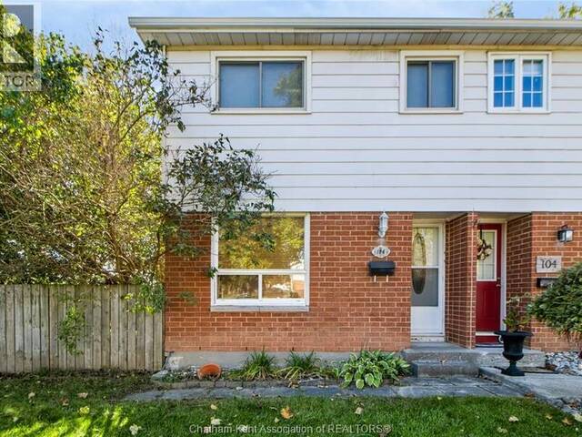 106 Wedgewood AVENUE Chatham Ontario, N7M 5T4 - 3 Bedrooms Home For Sale