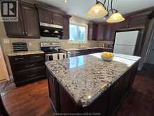 184 CHIPPEWA DRIVE | Chatham Ontario | Slide Image Fourteen