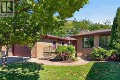 3 CRANE CRESCENT | Chatham-Kent Ontario | Slide Image Two