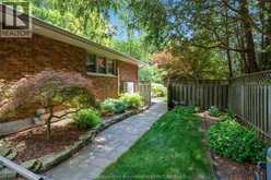 9133 Woodland CRESCENT | Chatham Ontario | Slide Image Sixteen