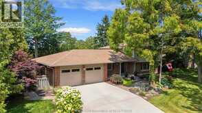 9133 Woodland CRESCENT | Chatham Ontario | Slide Image Four