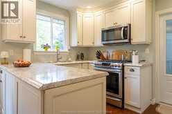19 Glengarry CRESCENT | Chatham Ontario | Slide Image Nine