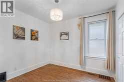61 UNIVERSITY AVENUE | Wallaceburg Ontario | Slide Image Twelve