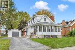 61 UNIVERSITY AVENUE | Wallaceburg Ontario | Slide Image One