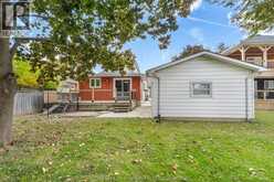 61 UNIVERSITY AVENUE | Wallaceburg Ontario | Slide Image Thirty-five