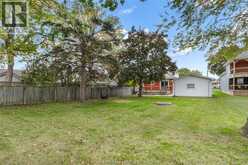 61 UNIVERSITY AVENUE | Wallaceburg Ontario | Slide Image Thirty-six