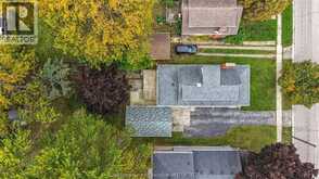 61 UNIVERSITY AVENUE | Wallaceburg Ontario | Slide Image Forty