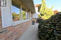59 Oak STREET | Chatham-Kent Ontario | Slide Image Three
