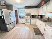 35 Sudbury DRIVE | Chatham Ontario | Slide Image Eight