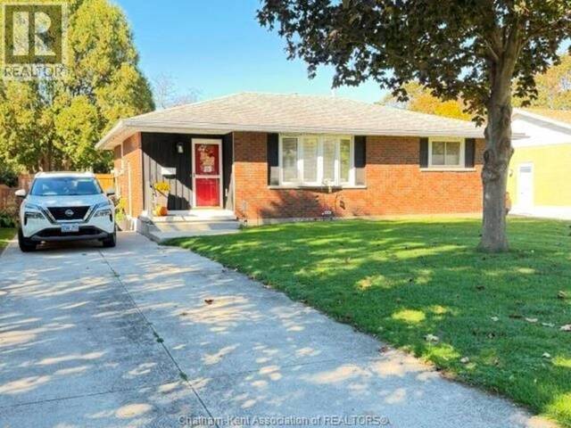 35 Sudbury DRIVE Chatham Ontario, N7L 2K1 - 2 Bedrooms Home For Sale