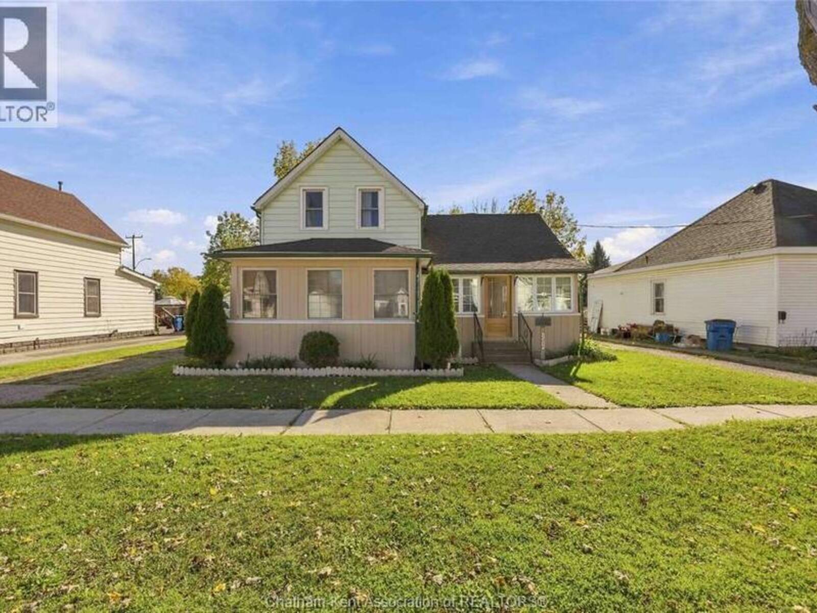 209 Queen STREET, Wallaceburg, Ontario N8A 1G4