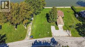105 ISLAND CRESCENT | Tilbury Ontario | Slide Image Nine