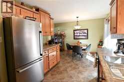 15 HILLSDALE AVENUE | Chatham-Kent Ontario | Slide Image Thirteen