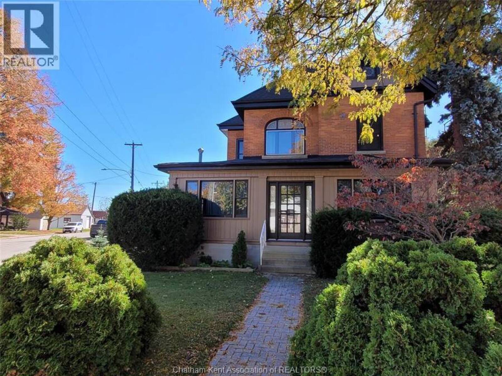 61 LONDON ROAD, Chatham-Kent, Ontario N0P 2K0