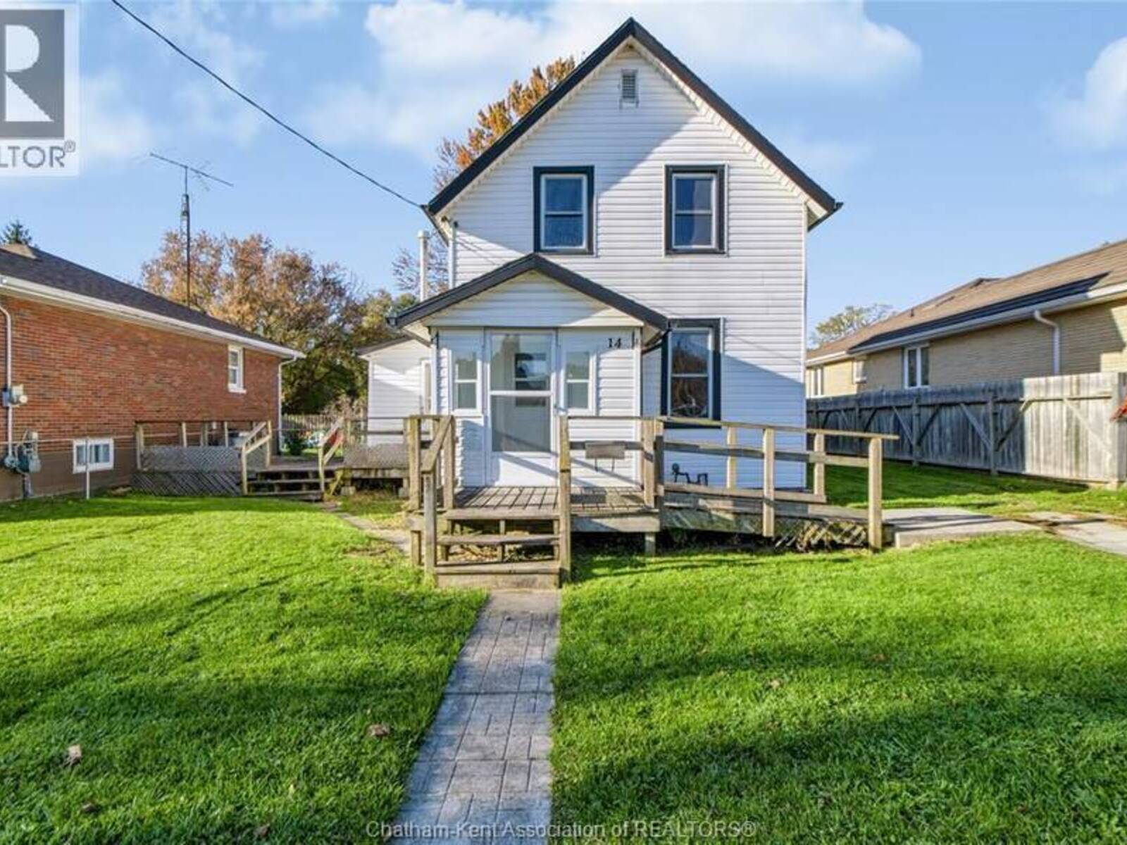 14 Kendall STREET, Chatham, Ontario N7M 2X5