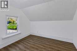 14 Kendall STREET | Chatham Ontario | Slide Image Seventeen