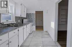 14 Kendall STREET | Chatham Ontario | Slide Image Eight