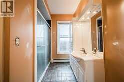26 Kendall STREET | Chatham Ontario | Slide Image Twelve