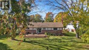 5 ROYAL CRESCENT | Chatham-Kent Ontario | Slide Image Eleven