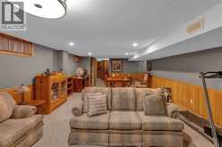 5 ROYAL CRESCENT | Chatham-Kent Ontario | Slide Image Forty-three