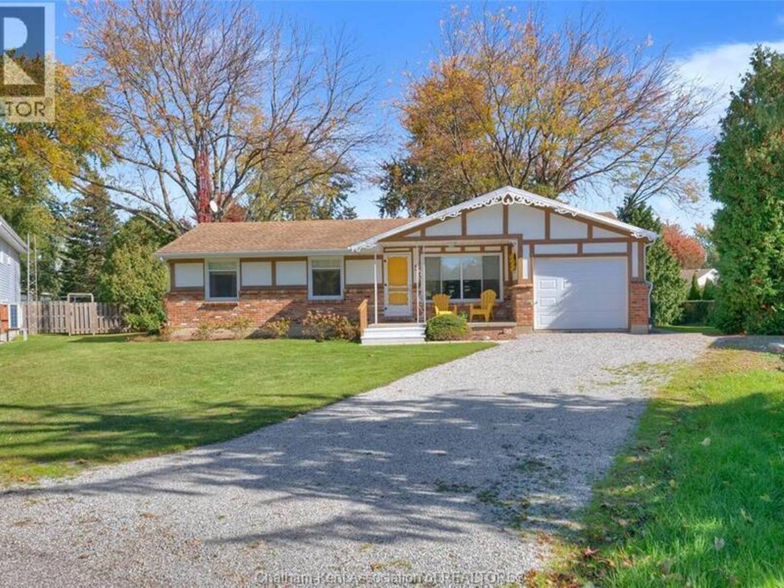 5 ROYAL CRESCENT, Chatham-Kent, Ontario N0P 1Z0