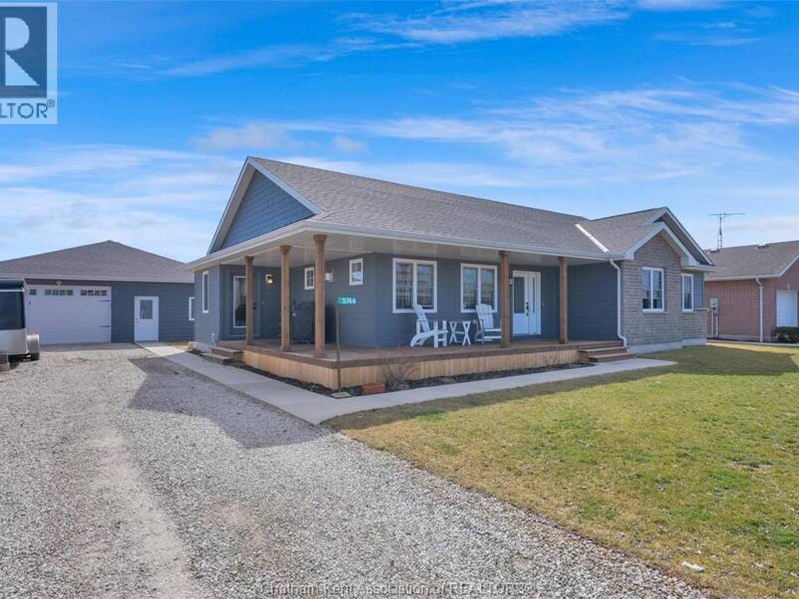 5744 Middle LINE, Chatham-Kent, Ontario N0P 1W0