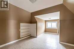 266 Grand AVENUE West | Chatham Ontario | Slide Image Twenty-two