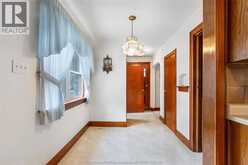 115 PRINCE ARTHUR AVENUE | Chatham Ontario | Slide Image Thirteen