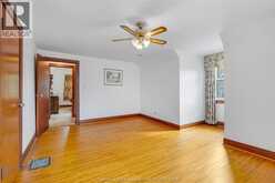115 PRINCE ARTHUR AVENUE | Chatham Ontario | Slide Image Seventeen