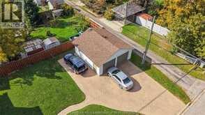 115 PRINCE ARTHUR AVENUE | Chatham Ontario | Slide Image Thirty-seven