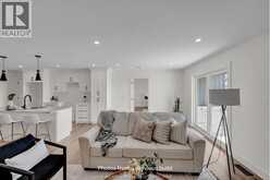 32 Cornerstone PLACE | Chatham Ontario | Slide Image Eleven