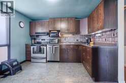 11 Duff CRESCENT | Chatham Ontario | Slide Image Eleven